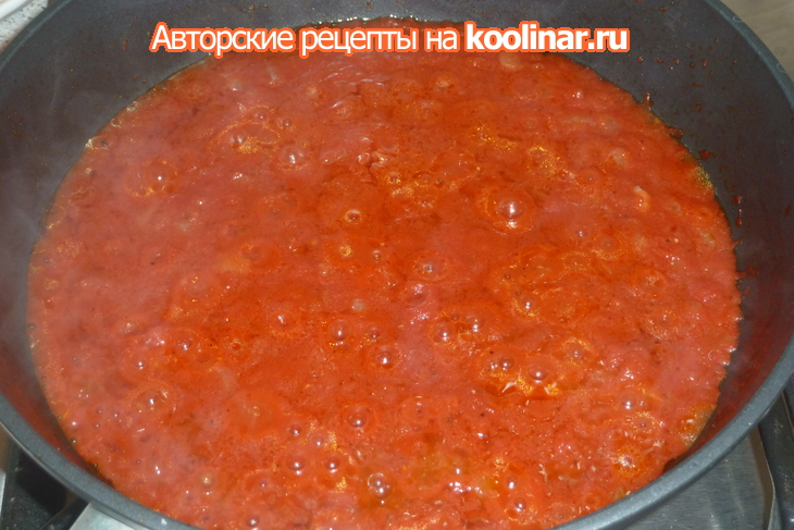 Турецкие тефтели в томатном соусе, начиненные сыром фета: шаг 6
