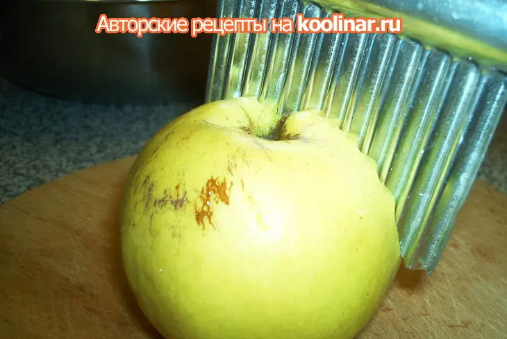 Айвовое варенье с миндалем: шаг 3