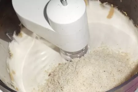 Шоколадно ореховый торт: шаг 2