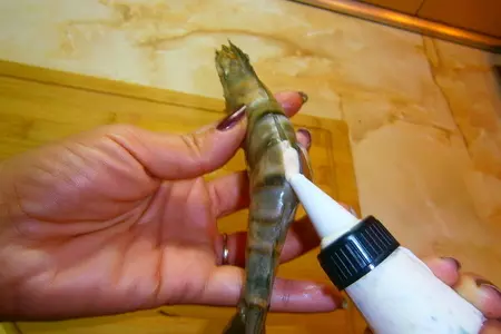 Королевские креветки в сливочно-чесночном соусе  с салатом "croccante": шаг 9