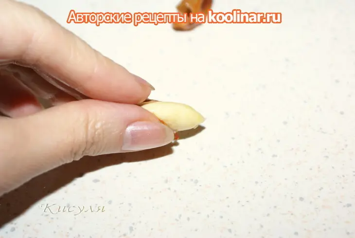Миндальный пирог с персиками: шаг 1