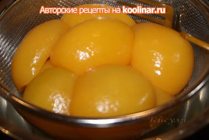 Миндальный пирог с персиками: шаг 7
