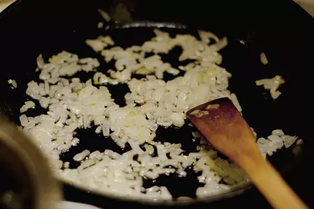Рыба с картошкой и грибами по-белорусски: шаг 3