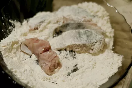 Рыба с картошкой и грибами по-белорусски: шаг 5