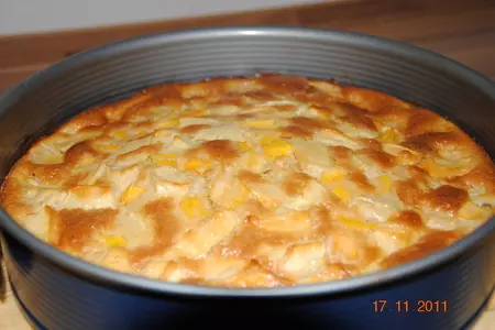 Шарлотка с тыквой и яблоками: шаг 2