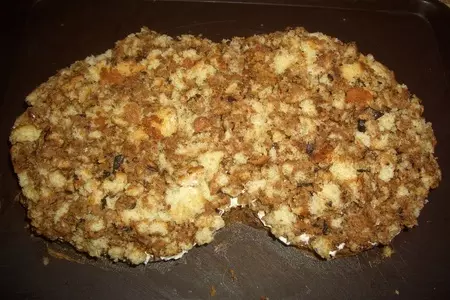 Бисквитный торт с черносливом и сливками (поздравительный): шаг 21