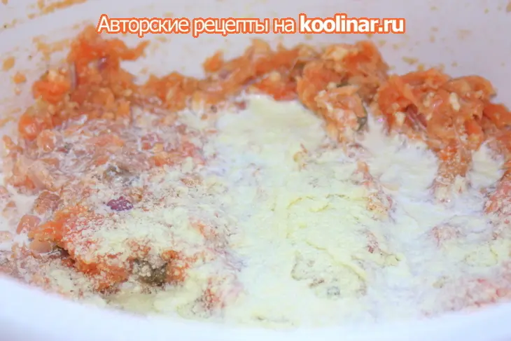 Котлеты из форели с соусом барбекю, каперсами и сыром..: шаг 5
