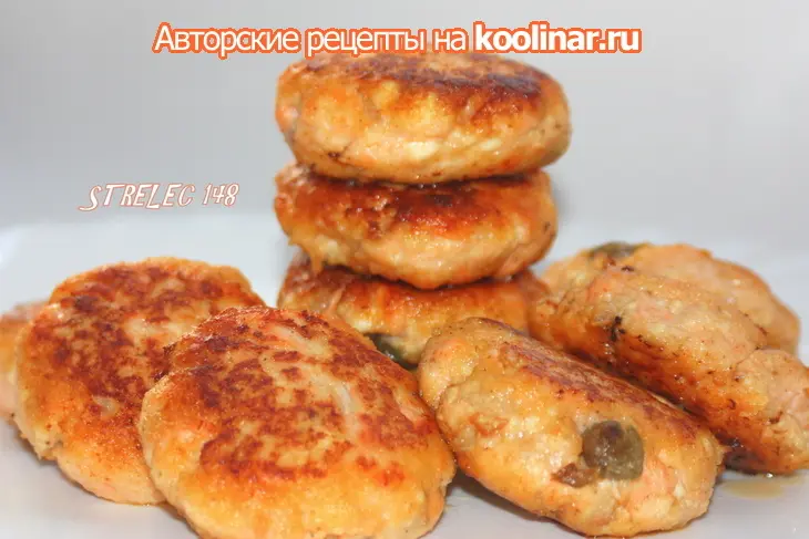 Котлеты из форели с соусом барбекю, каперсами и сыром..: шаг 8