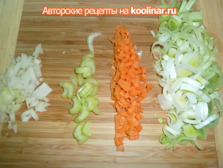 Ароматный, быстрый, невероятно вкусный суп с белыми грибами и чечевицей: шаг 3