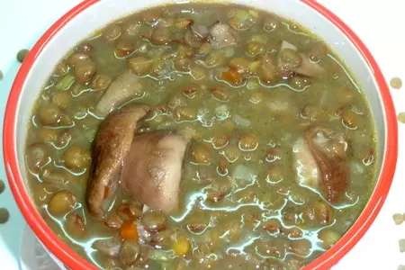 Ароматный, быстрый, невероятно вкусный суп с белыми грибами и чечевицей: шаг 8
