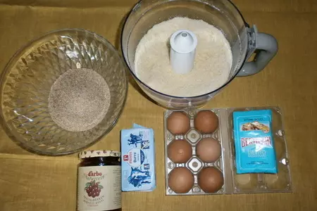 Тирольский торт из гречневой муки ( torta ladina di grano saraceno): шаг 1