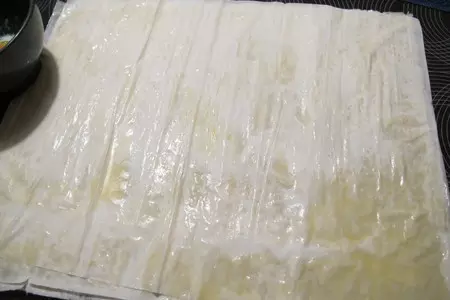 Мини закуска  из баклажан,бекона и сыра в стаканчиках из теста фило.: шаг 10