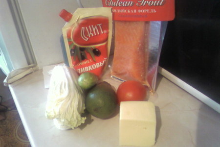 Слоёный салат из форели и овощей: шаг 1