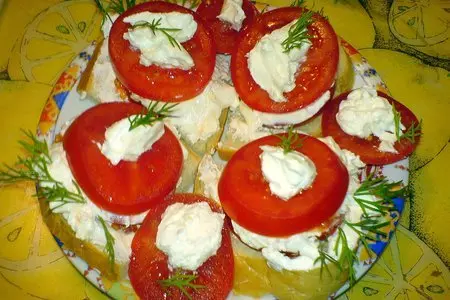 Бутерброды с брынзой и помидорами: шаг 1