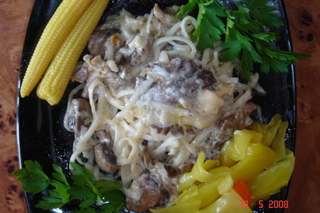 Рисовая лапша в сливочно-грибном соусе: шаг 2
