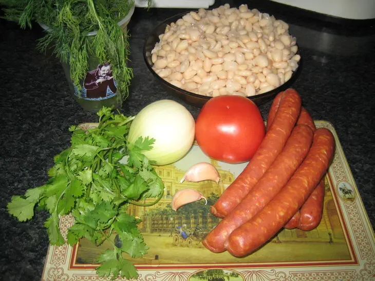 Фасоль с колбасками: шаг 1