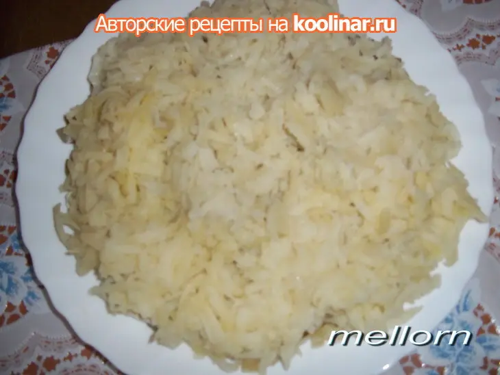 Салат «спрятанные огурчики» или шуба без сельди: шаг 2