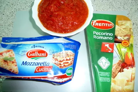 Сфинцуни  на чесночном тесте с курицей, моцареллой и сыром пекорино: шаг 8