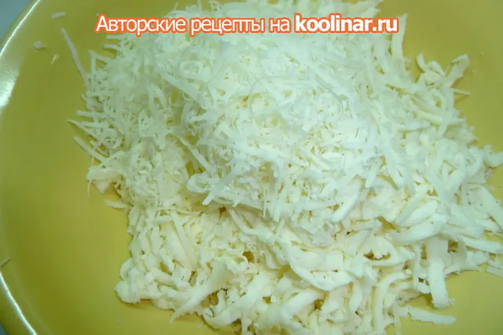 Сфинцуни  на чесночном тесте с курицей, моцареллой и сыром пекорино: шаг 9