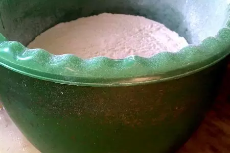 Рогалики  с безе: шаг 2