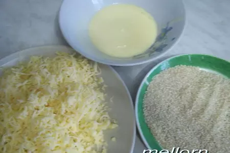 "обезьяний" хлеб с сыром и кунжутом: шаг 3