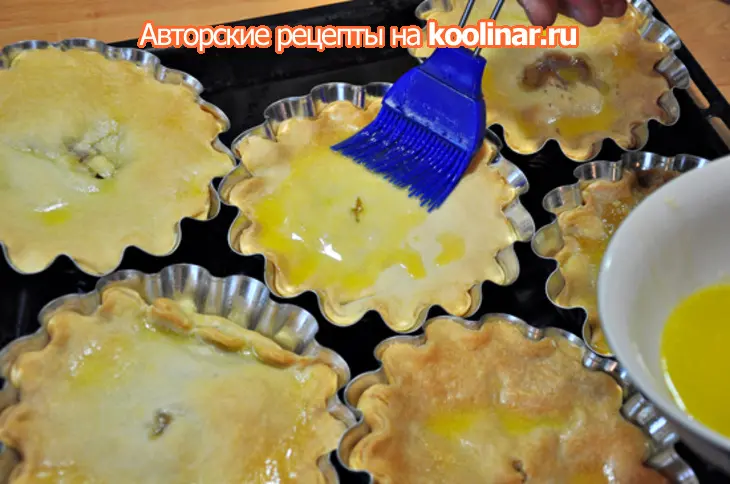 Мини-пироги «дружба народов» с мясной начинкой (по мотивам «фитчи» и «къячлив»): шаг 6