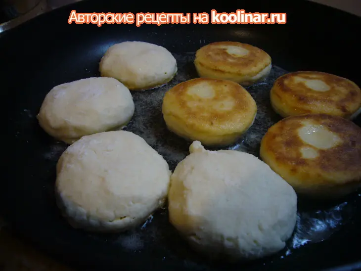 Сырники с рисовой мукой + рецепт вкусного сливочного творога.: шаг 4