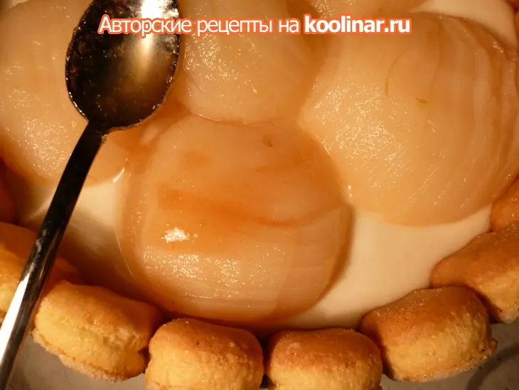 Торт-шарлотка с грушевым кремом: шаг 17