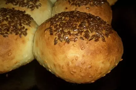 Булочки с кунжутом и льняными семечками: шаг 4