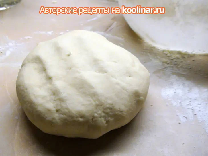 Паровые пельмени с куриной начинкой в виде всё тех же цветов лотоса.: шаг 3