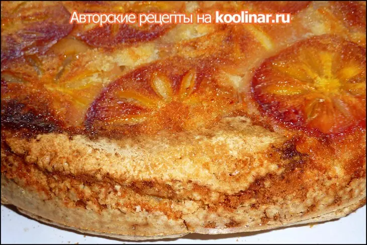 Пирог-перевёртыш с хурмой - легко и просто: шаг 2