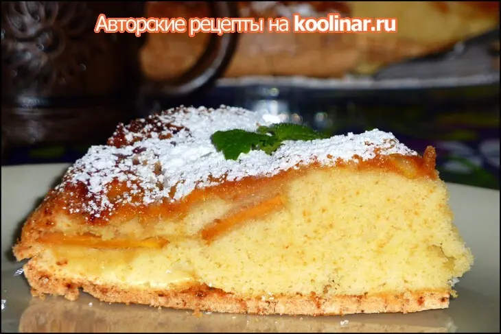 Пирог-перевёртыш с хурмой - легко и просто: шаг 3