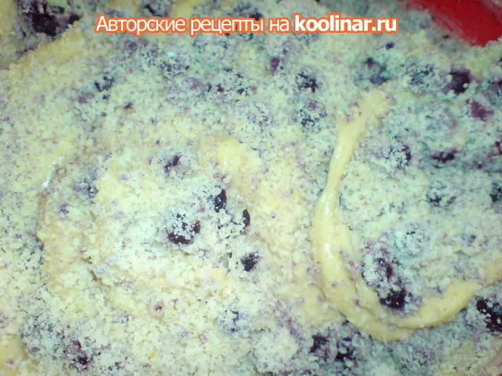 Чернично-миндальный кекс: шаг 6