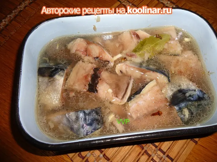 Скумбрия маринованная: шаг 1