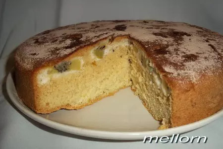 Бисквитный пирог с киви: шаг 2