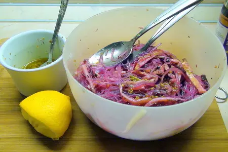 Фунчоза с печёной свёклой и яичными блинчиками.: шаг 5