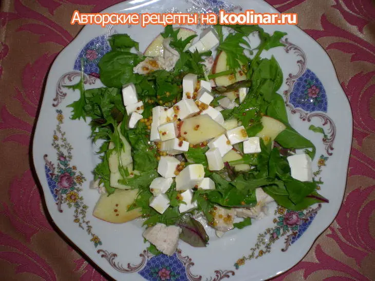 Салат с фетаксой, курицей и сладкой заправкой: шаг 1