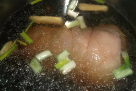 Рамен - японский мясной суп на трех бульонах: шаг 4