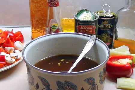 Маринованные морепродукты и овощи и плюс салат к новому году: шаг 3