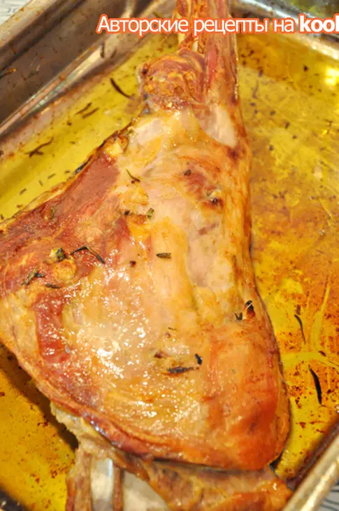 Запеченная баранья нога с ароматом вина и розмарина (рецепт выходного дня, готовимся к новому году!): шаг 4