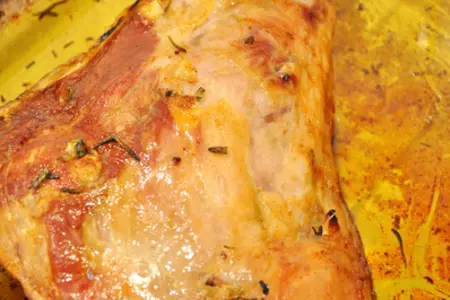 Запеченная баранья нога с ароматом вина и розмарина (рецепт выходного дня, готовимся к новому году!): шаг 4
