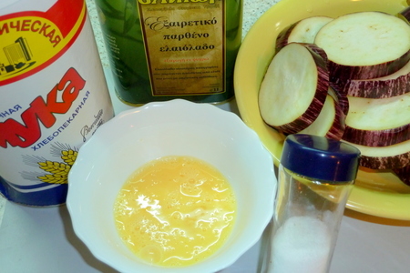 Закуска из баклажан с творожно-сырной начинкой и кунжутной шапочкой: шаг 1
