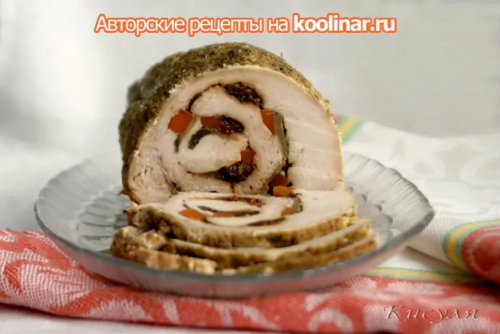 Рулет из индейки с морковью и черносливом: шаг 7