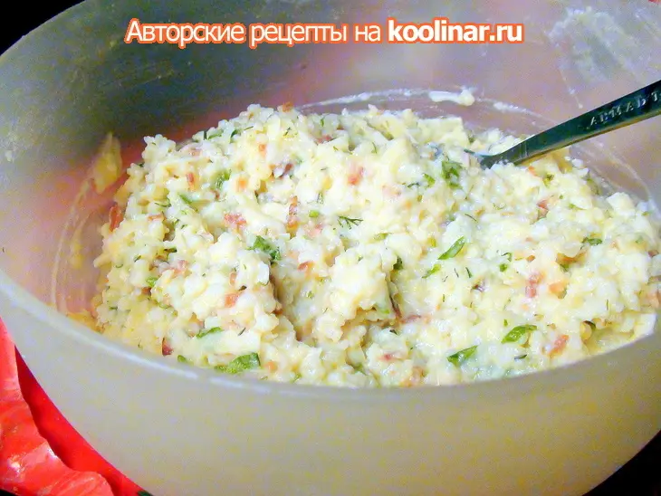 Биточки из пшёнки с беконом и пармезаном.: шаг 4