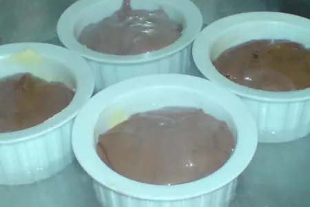 Шоколадное суфле с грушами и розмарином: шаг 5