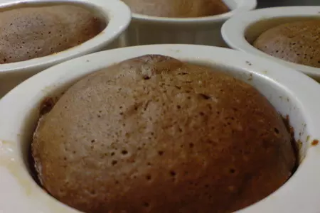 Шоколадное суфле с грушами и розмарином: шаг 6