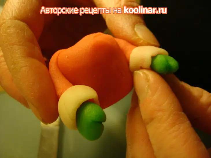 Марципановые николаусы: шаг 5
