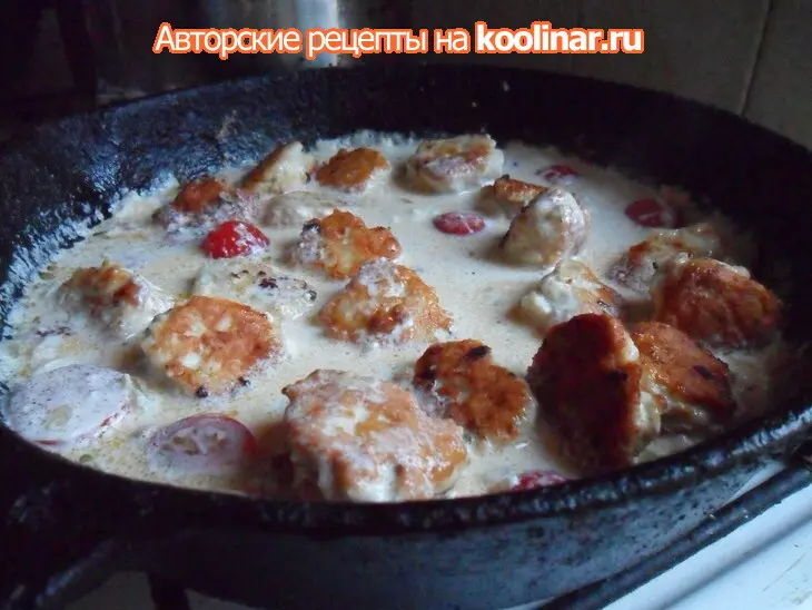 Паста с куриными фрикадельками в томатных сливках: шаг 6