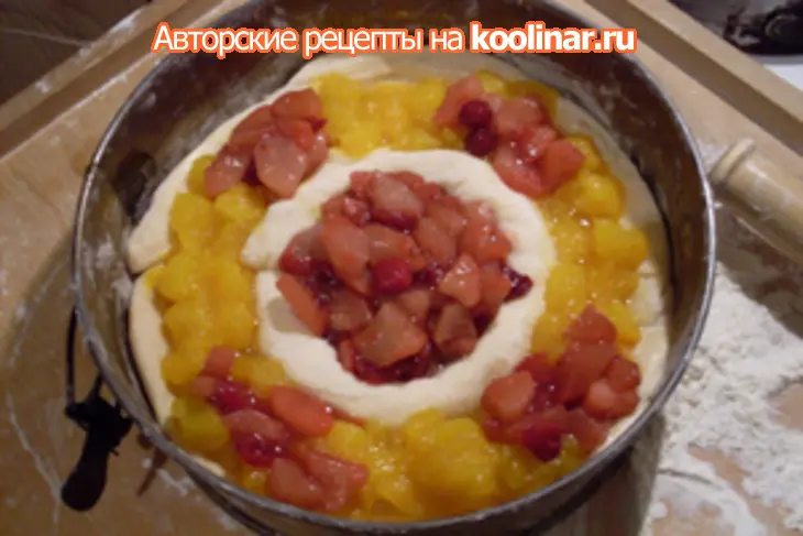 Пирог с кольцевой начинкой: шаг 4
