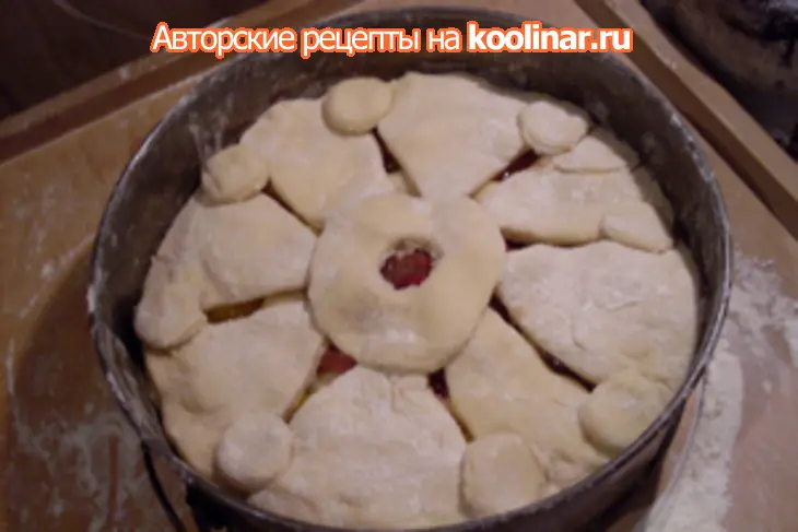 Пирог с кольцевой начинкой: шаг 5
